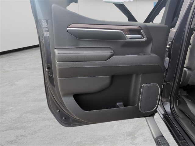 2023 Chevrolet Silverado 1500 LT photo 35