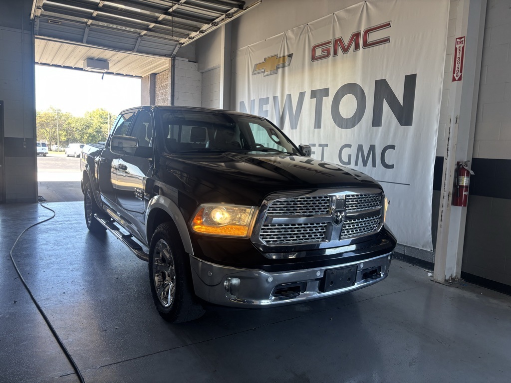 Used 2014 RAM Ram 1500 Pickup Laramie with VIN 1C6RR7NT3ES328315 for sale in Shelbyville, TN