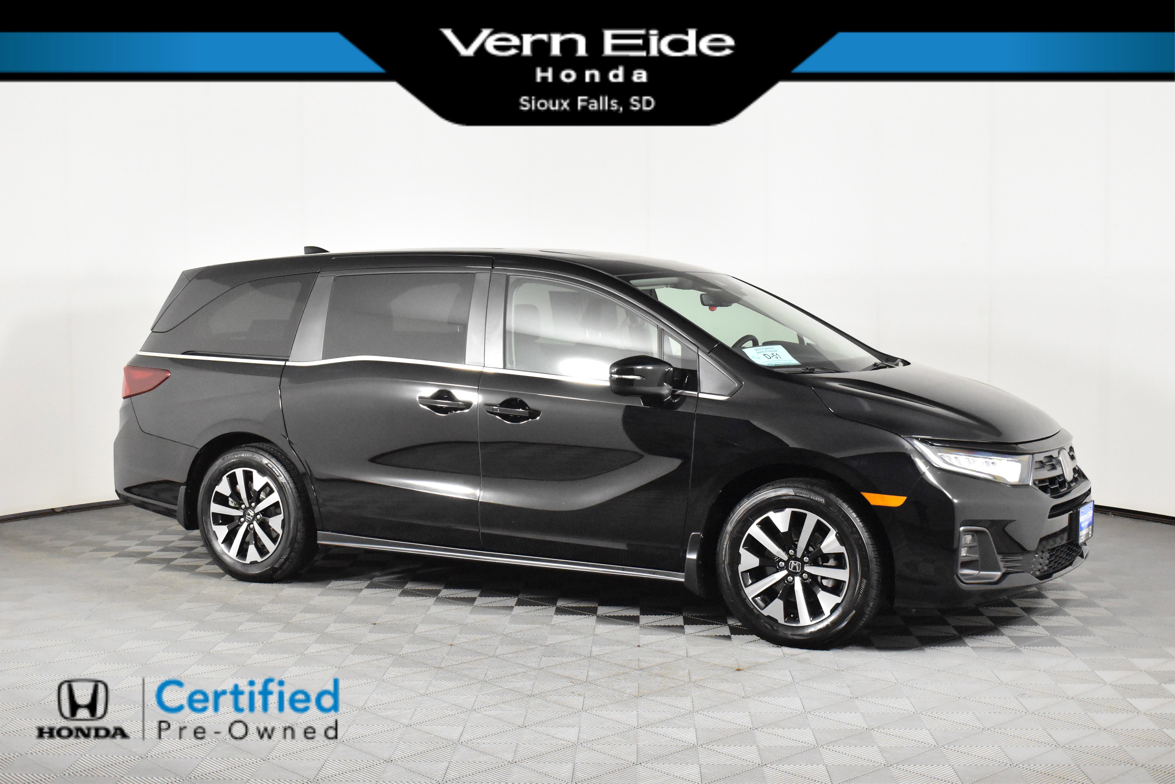 2025 Honda Odyssey EX-L's photo