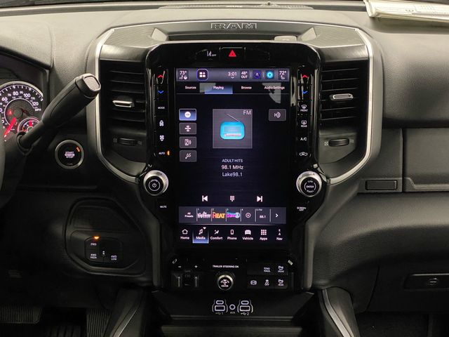 2025 Ram 2500 Big Horn photo 7