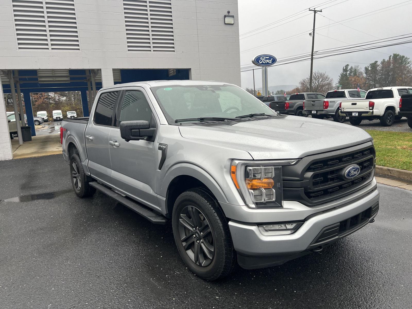 2023 Ford F-150 XLT's photo