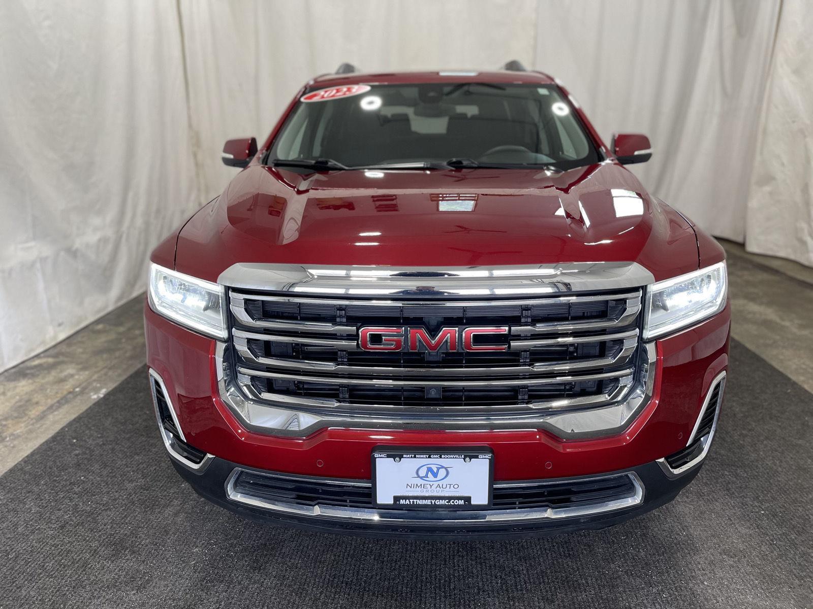 2023 Gmc Acadia SLE photo 2