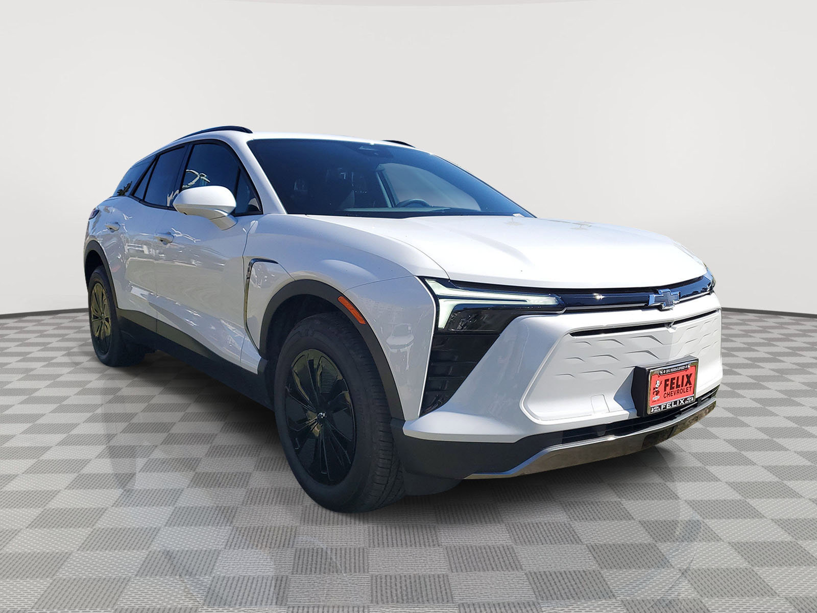 2026 Chevrolet Blazer EV photo 2