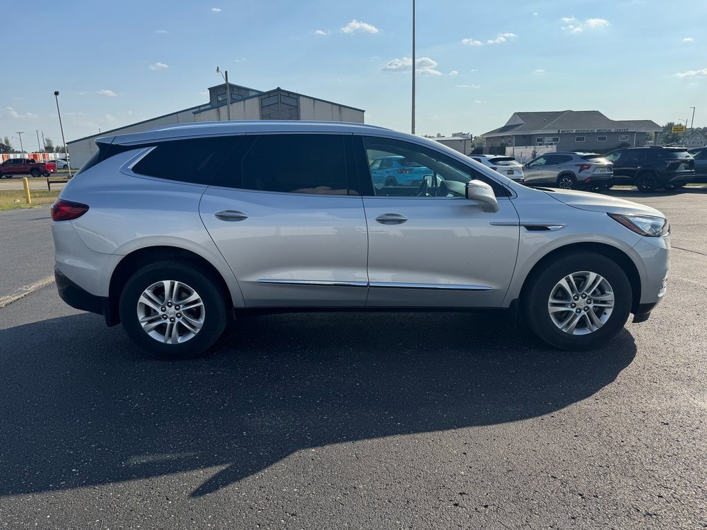 2021 Buick Enclave Essence photo 5