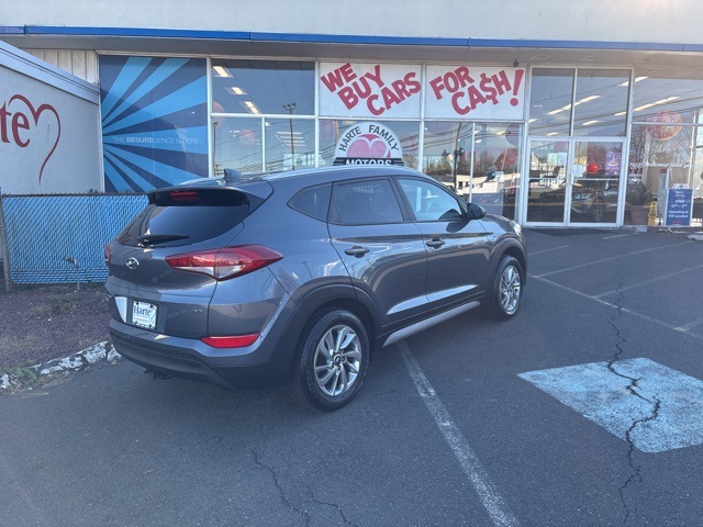 2018 Hyundai Tucson SEL photo 2