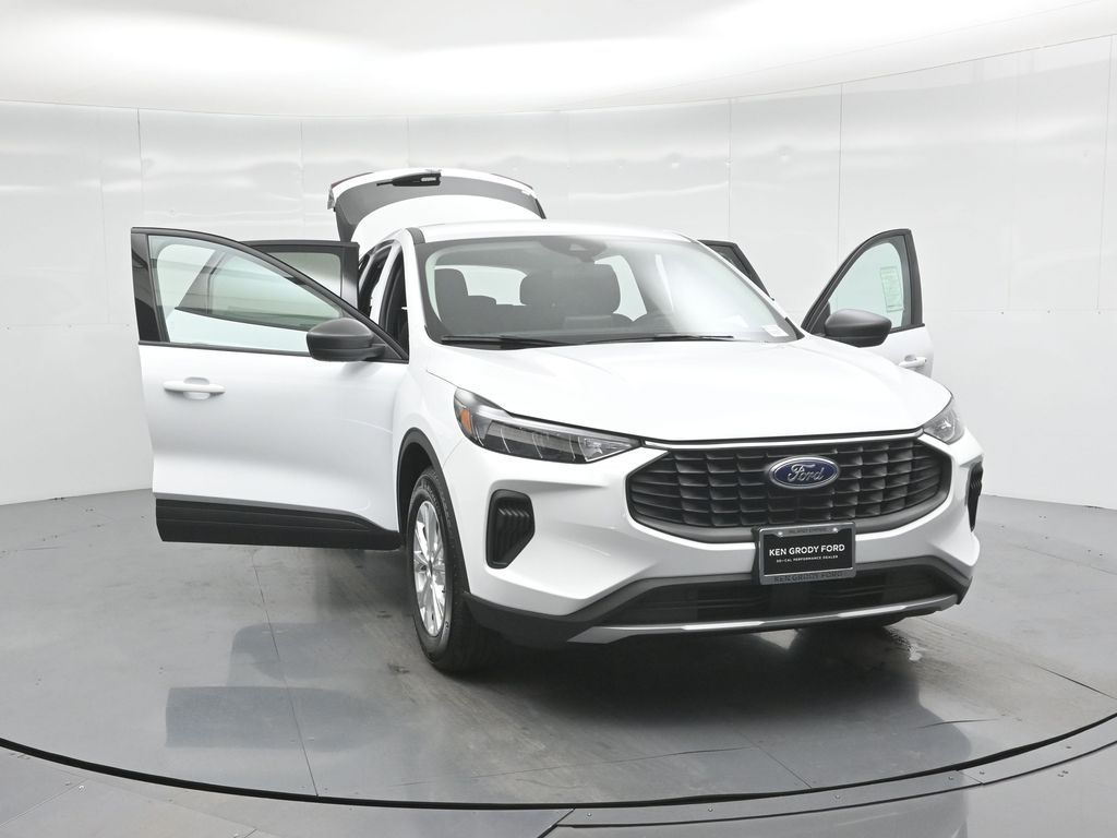 2025 Ford Escape Active photo 26