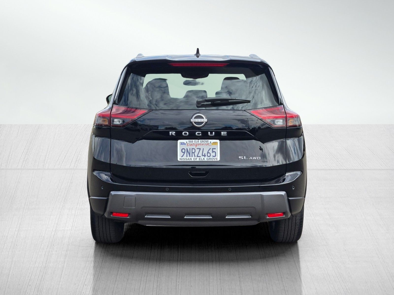 2024 Nissan Rogue SL photo 5