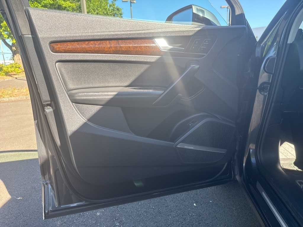 2019 Audi Q5 2.0T Premium Plus photo 10
