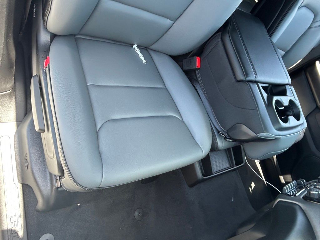 2025 Ram 1500 Tradesman photo 16