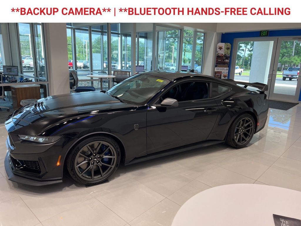 2025 Ford Mustang Dark Horse Premium photo 4
