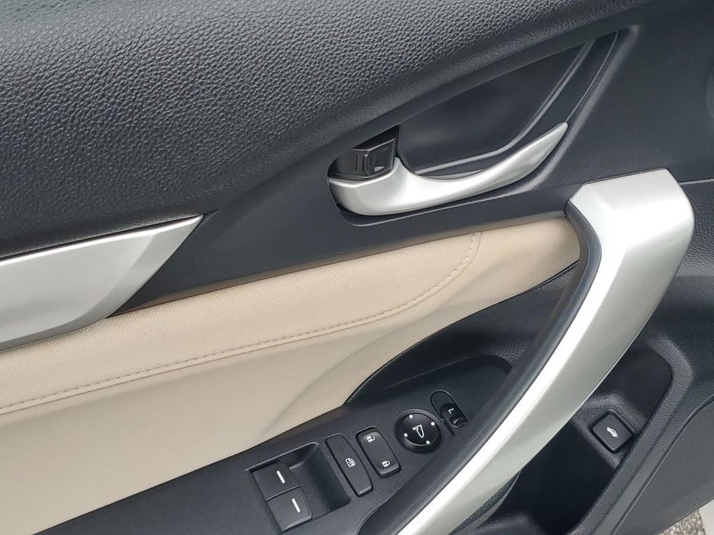 2018 Honda Civic EX-T photo 37