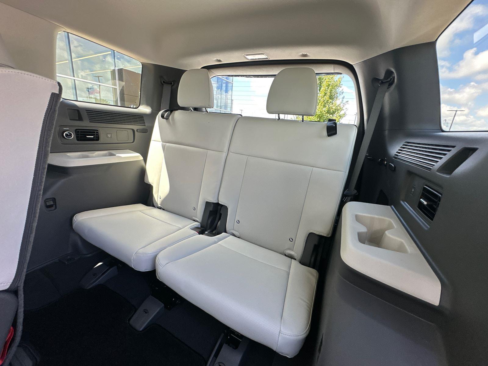2026 Hyundai Santa Fe SEL photo 24