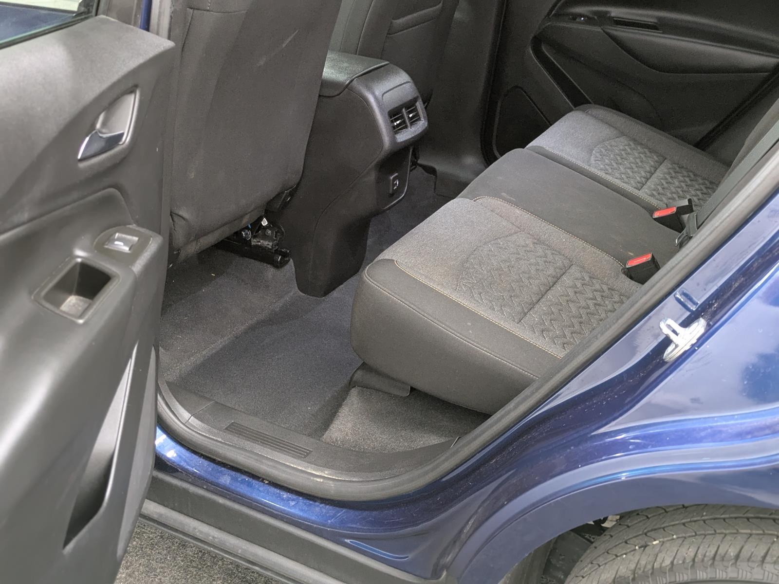 2022 Chevrolet Equinox LT photo 20