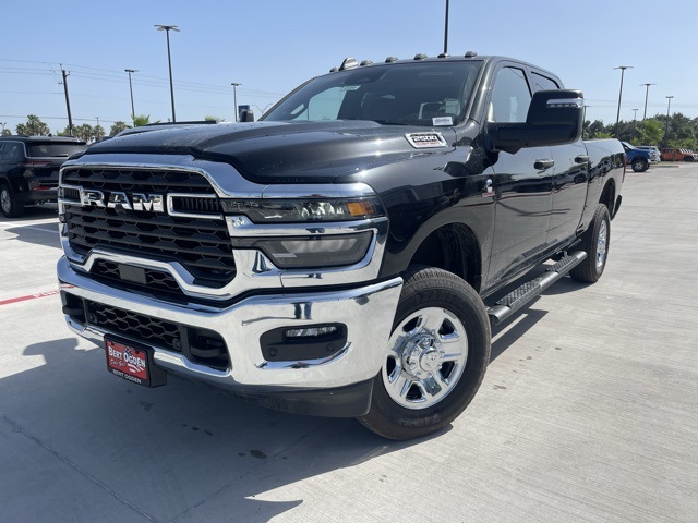 2025 Ram 2500 Tradesman photo 2