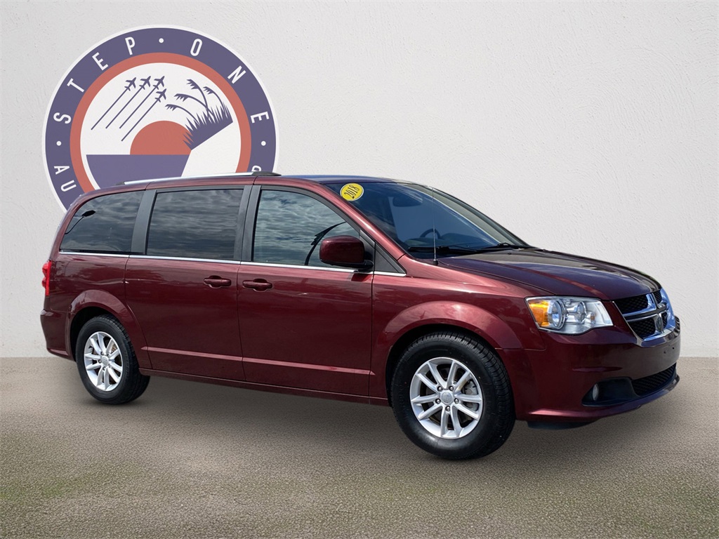 Used 2018 Dodge Grand Caravan SXT with VIN 2C4RDGCG5JR266957 for sale in Crestview, FL