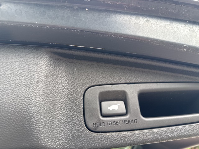 2022 Honda CR-V Touring photo 11
