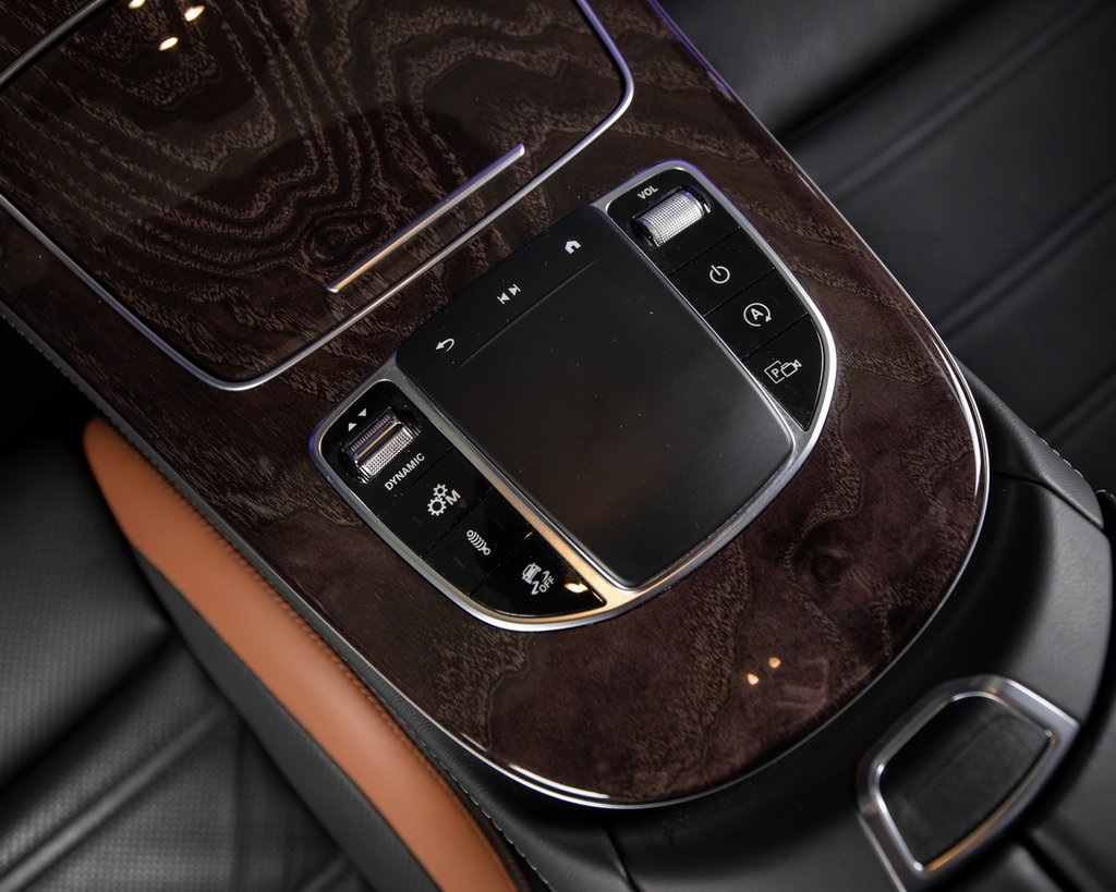 2023 Mercedes Benz E AMG 53 photo 7
