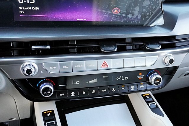 2025 Kia Telluride S photo 30