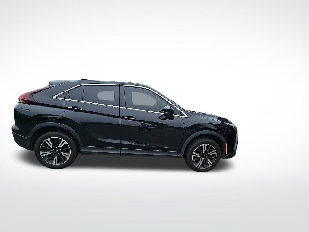 2024 Mitsubishi Eclipse Cross SEL photo 3