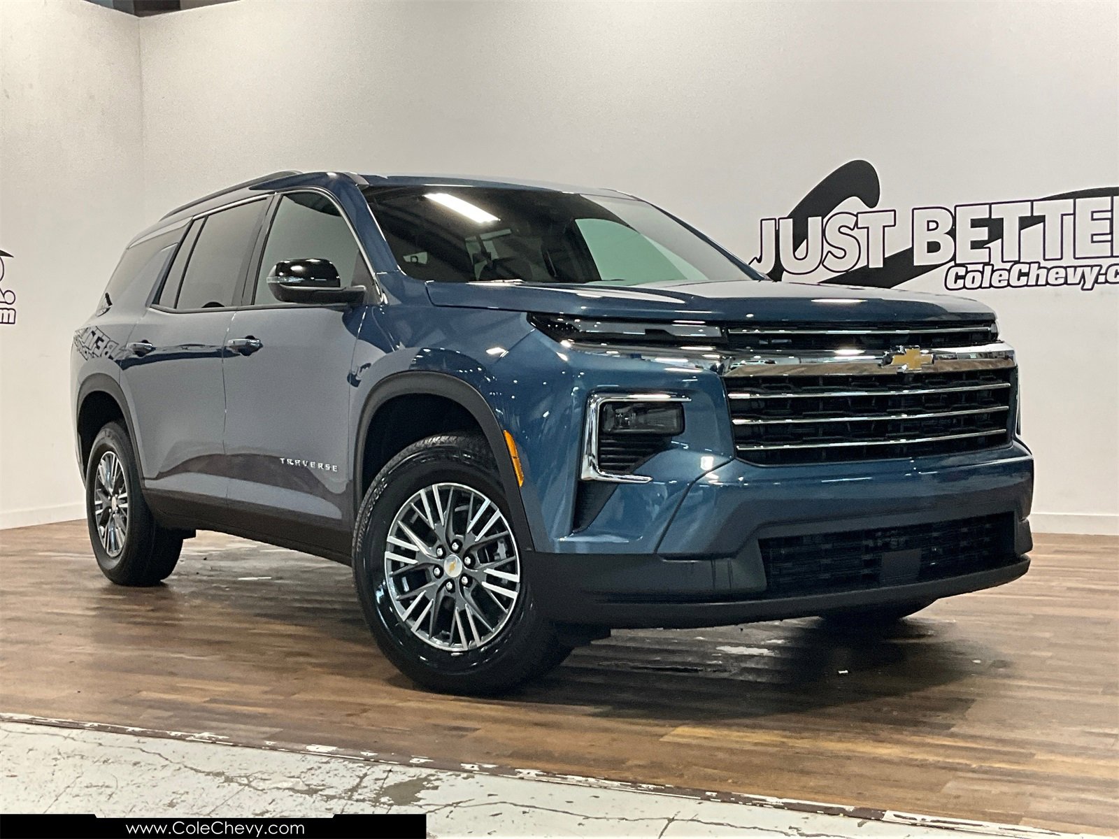 2026 Chevrolet Traverse LT's photo