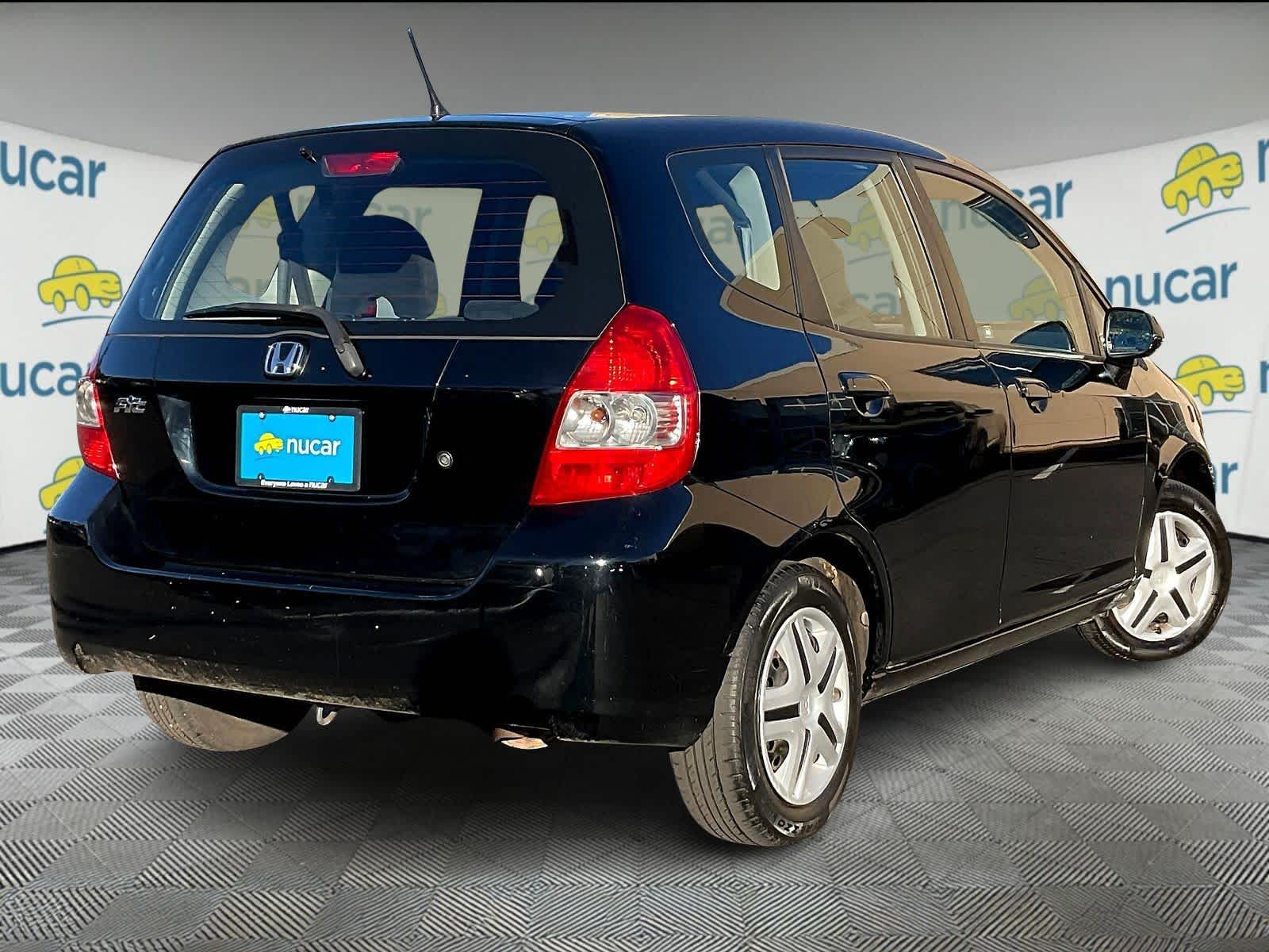 2008 Honda Fit photo 4