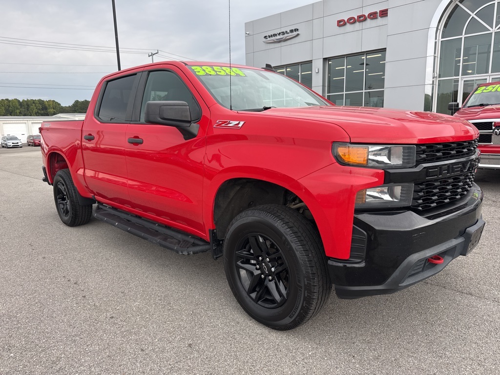 2021 Chevrolet Silverado 1500 Custom Trail Boss photo 2