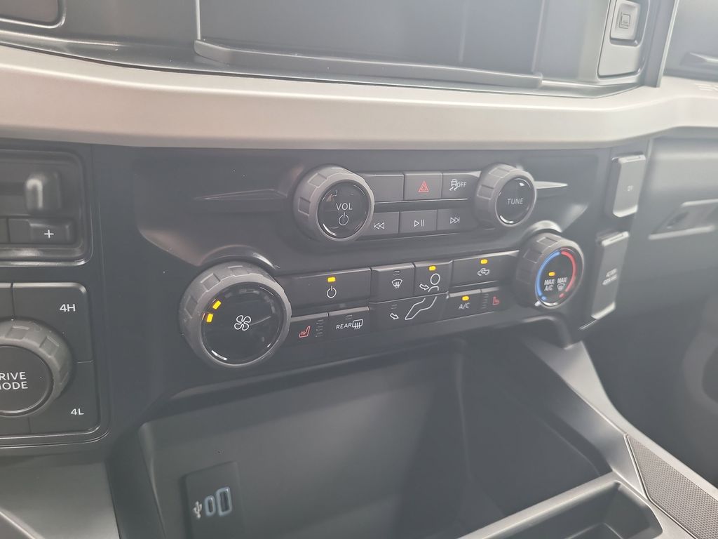2026 Ford F-350 XLT photo 18