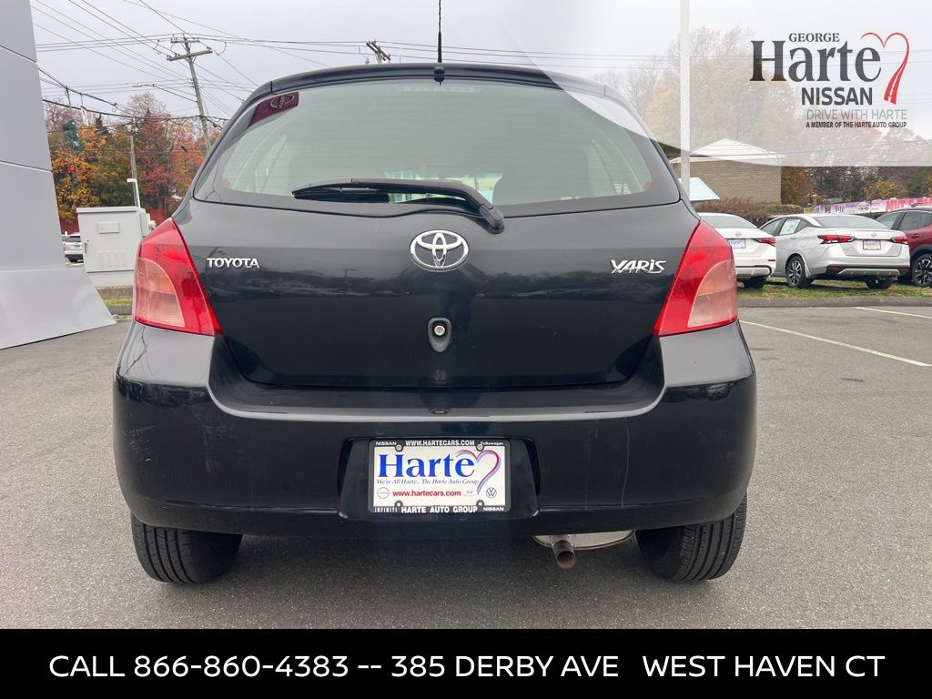 2007 Toyota Yaris Base photo 4