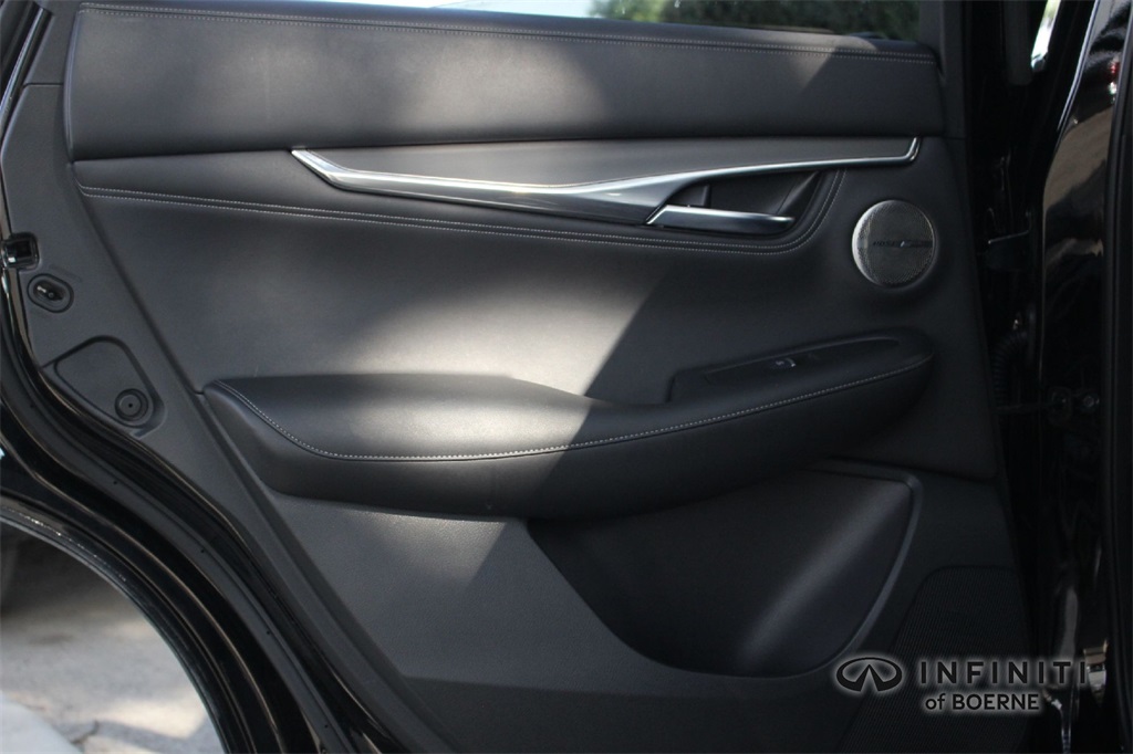 2023 Infiniti QX55 Essential photo 27