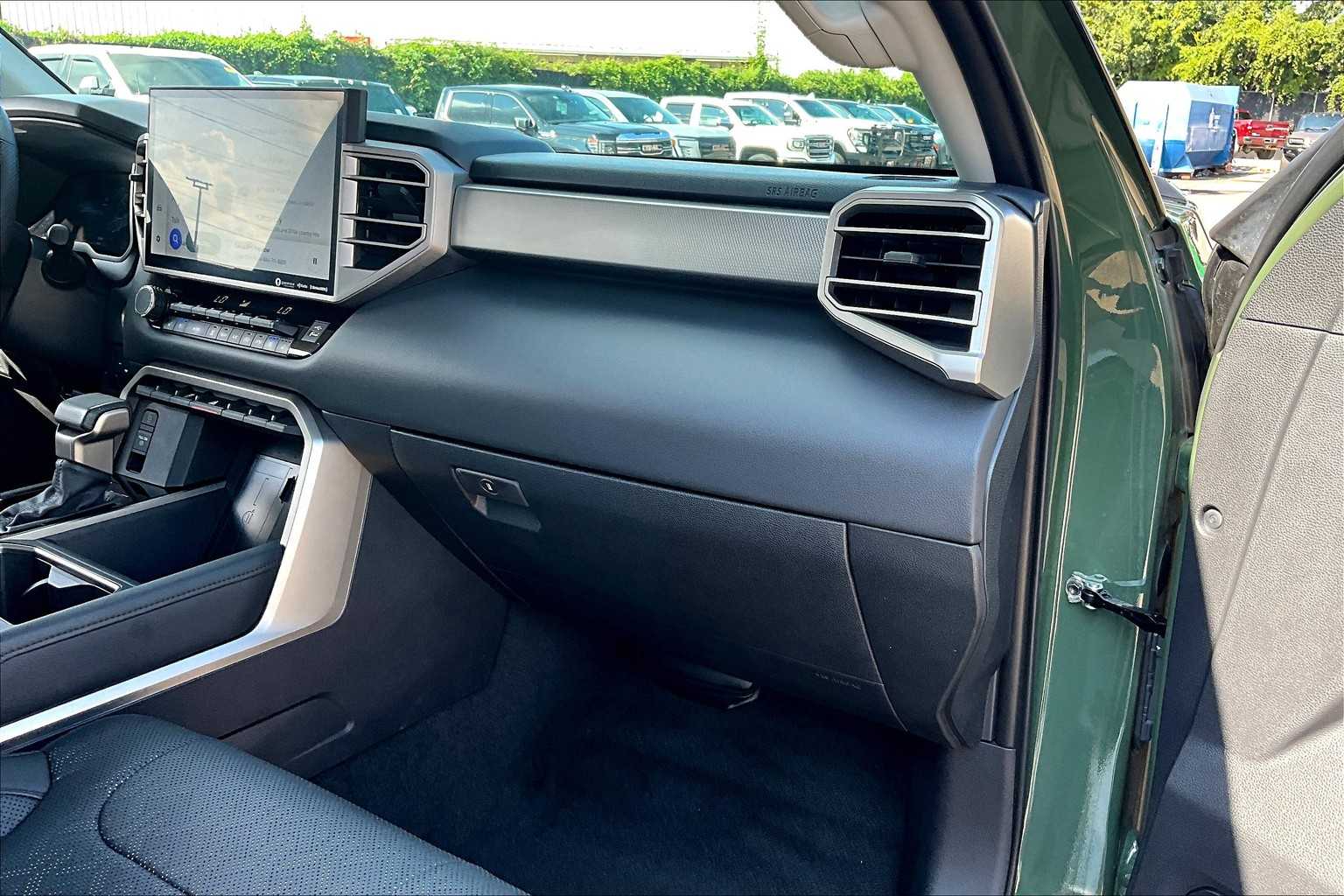 2023 Toyota Tundra Limited photo 17