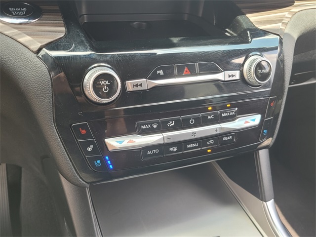 2024 Ford Explorer Limited photo 22