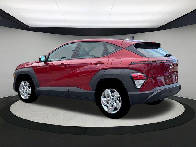 2026 Hyundai Kona SE photo 4