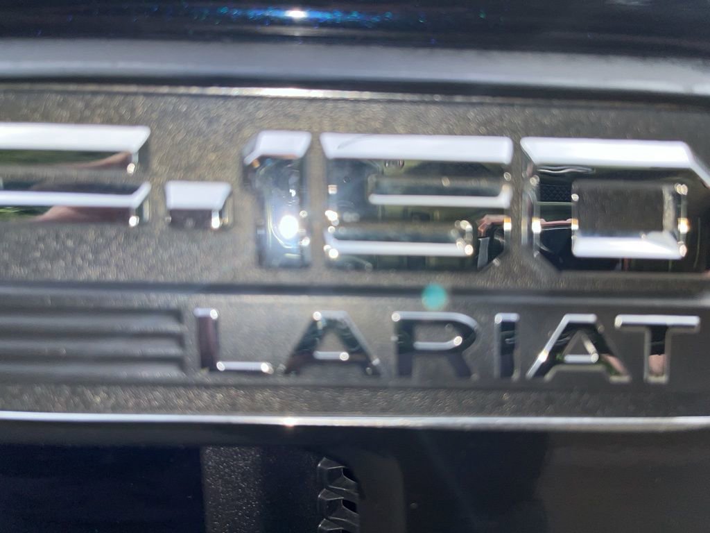 2021 Ford F-150 Lariat photo 27