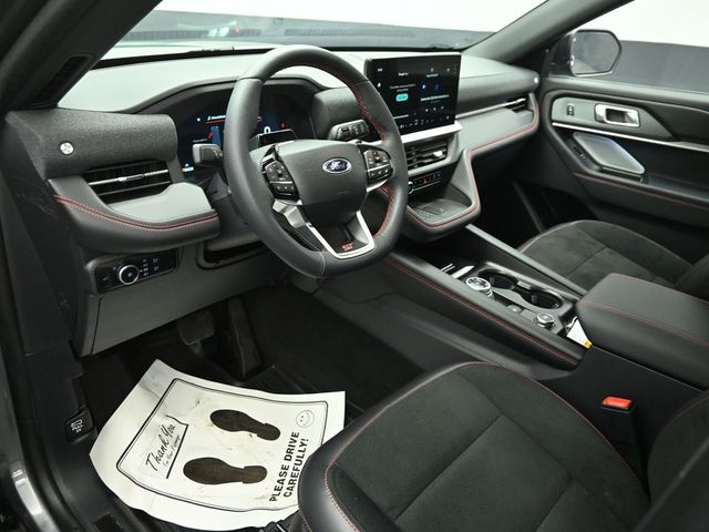 2025 FORD EXPLORER - Image 9