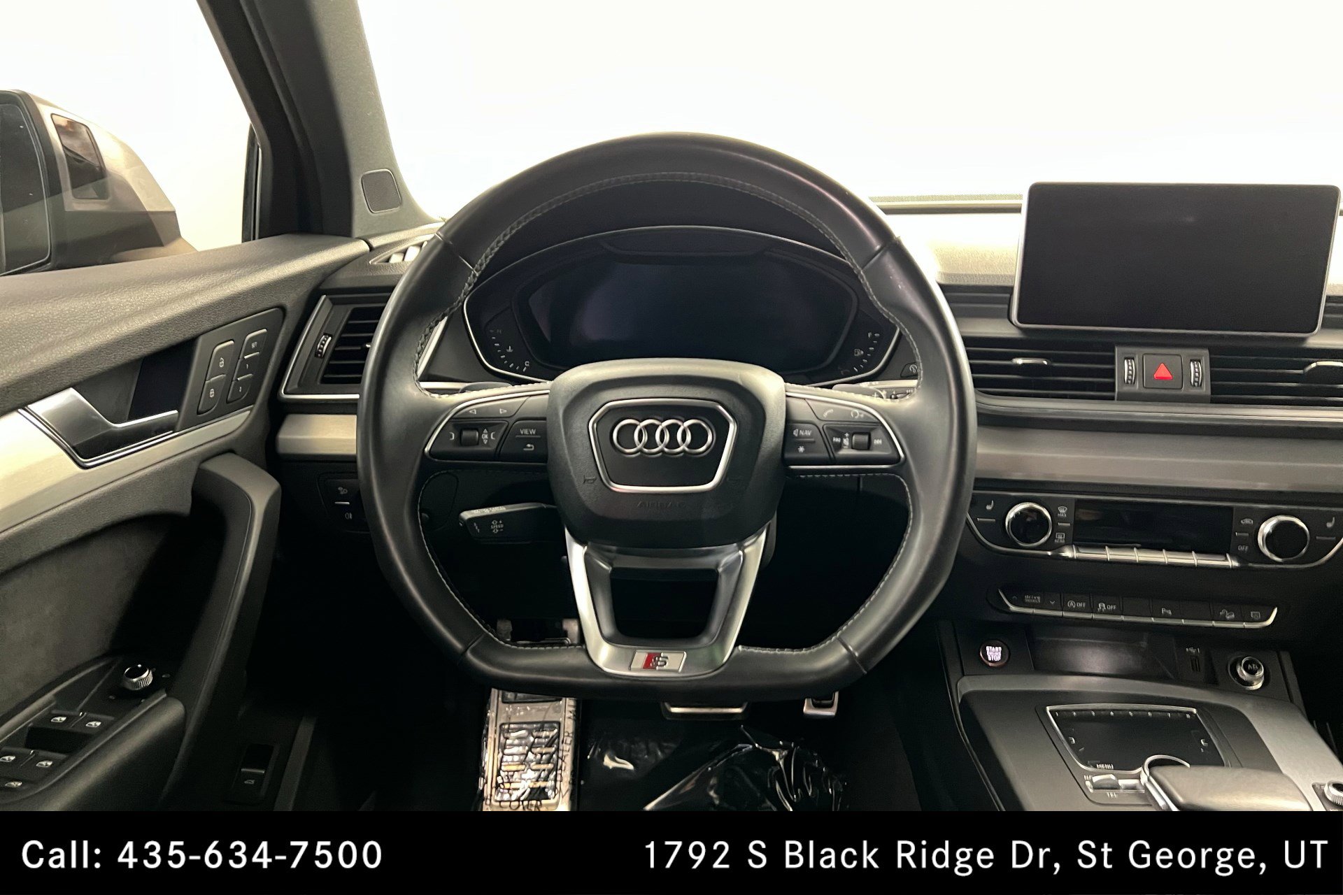2018 Audi SQ5 Premium Plus photo 12