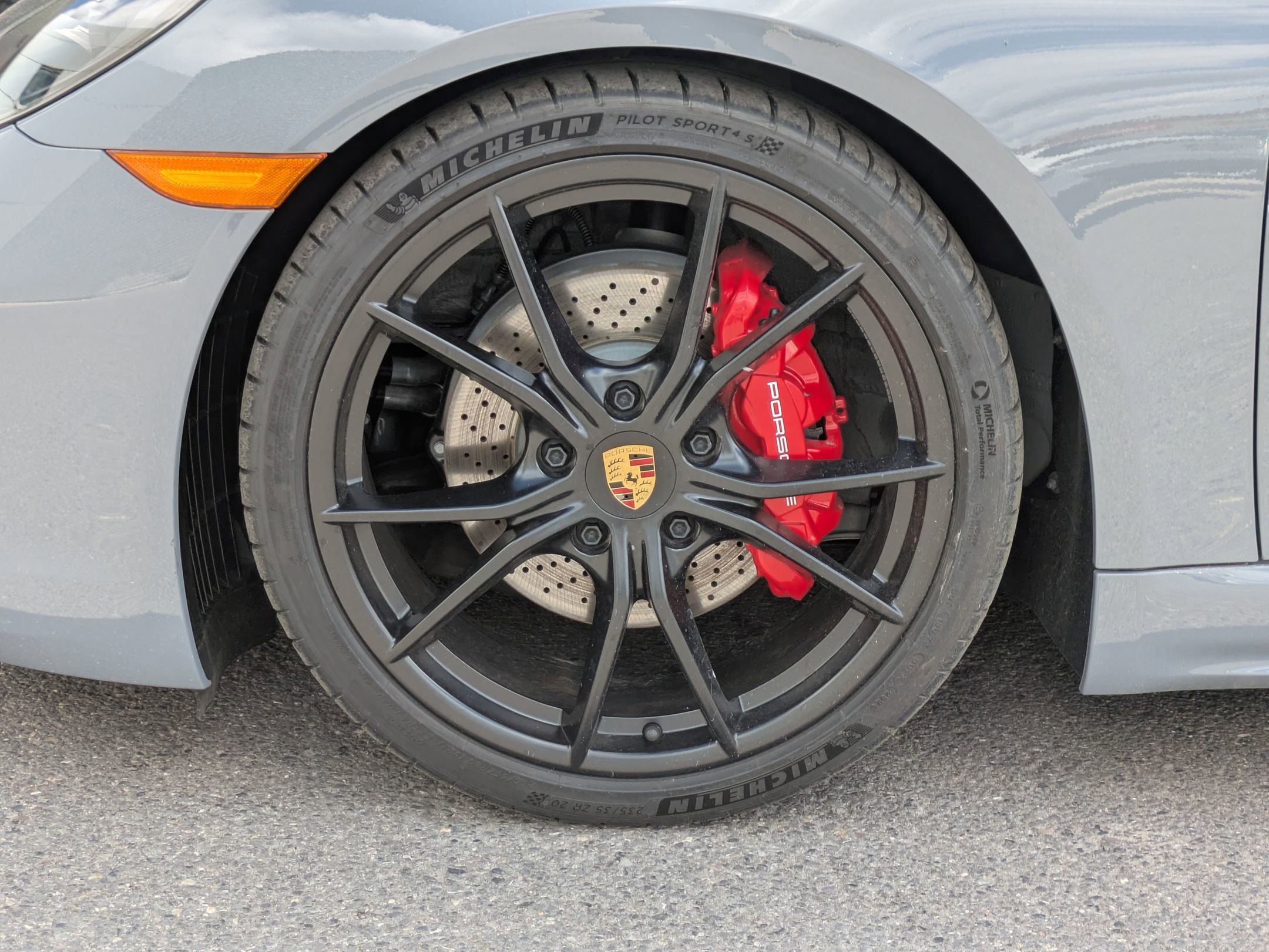 2025 Porsche Boxster S photo 25