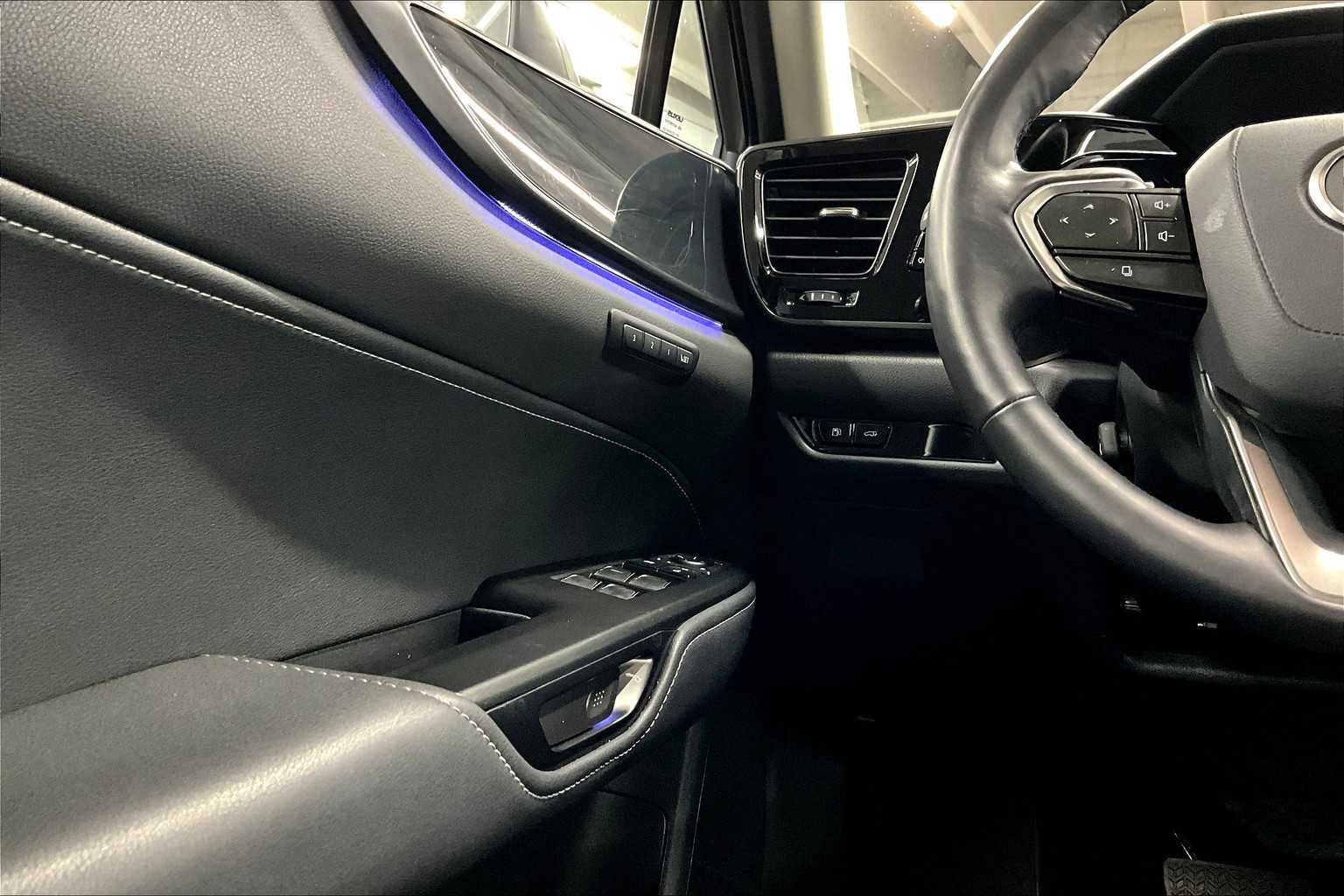 2025 Lexus NX Premium AWD photo 29