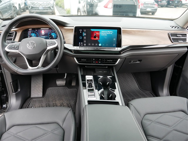 2025 Volkswagen Atlas SE Technology photo 22