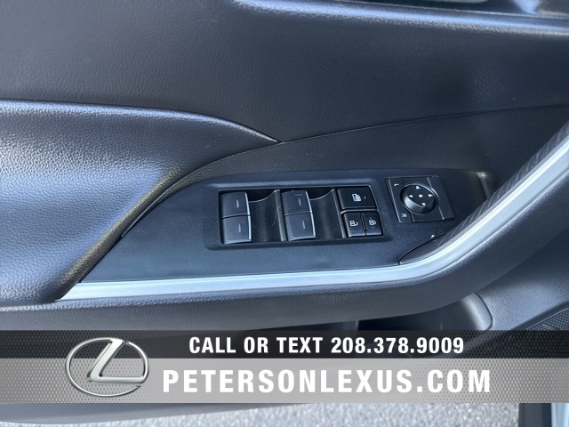 2024 Toyota RAV4 Hybrid SE photo 22