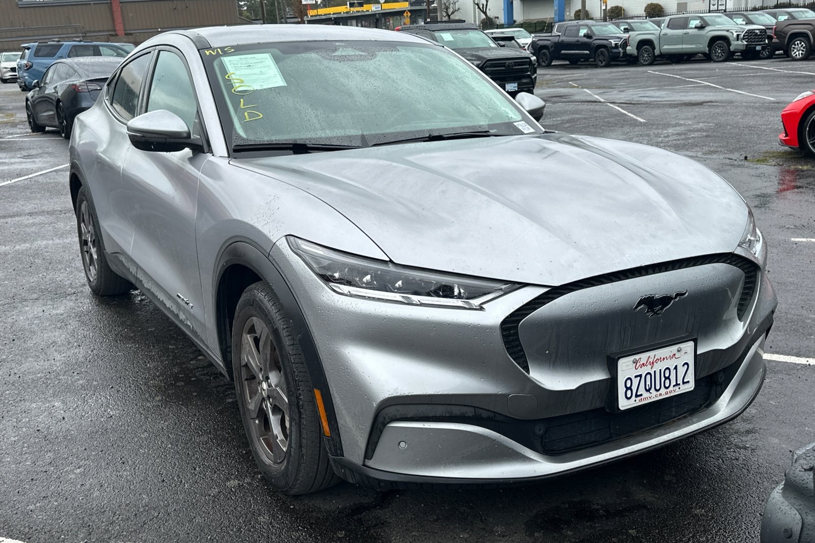 2021 Ford Mustang Mach-E Select photo 2