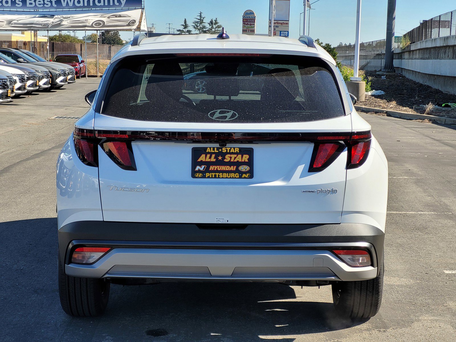 2026 Hyundai Tucson Plug-in Hybrid SEL photo 3