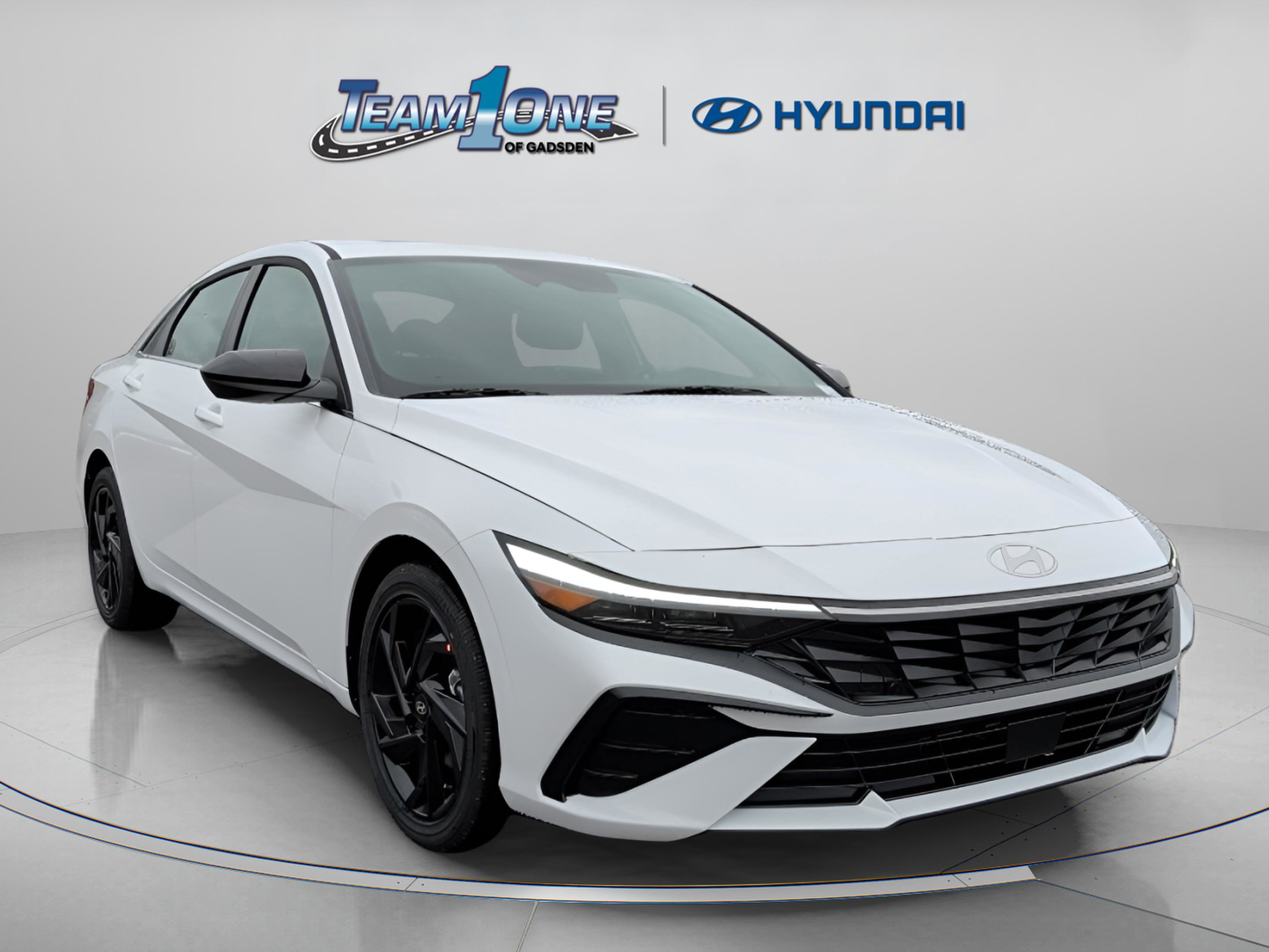 2026 Hyundai Elantra SEL's photo