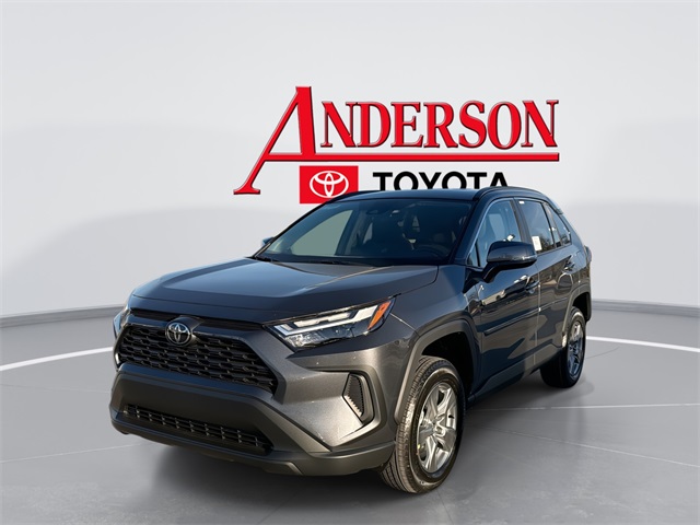 2025 Toyota RAV4 XLE's photo