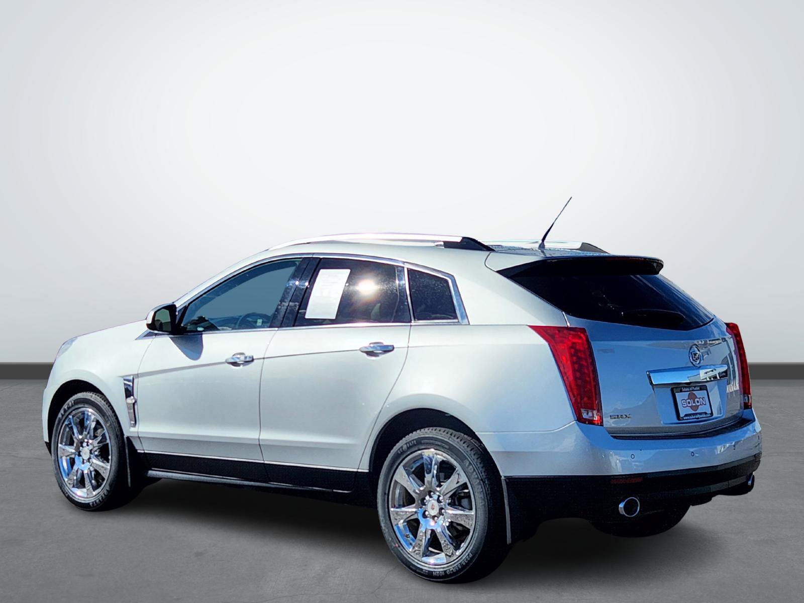 2011 Cadillac SRX Performance photo 3
