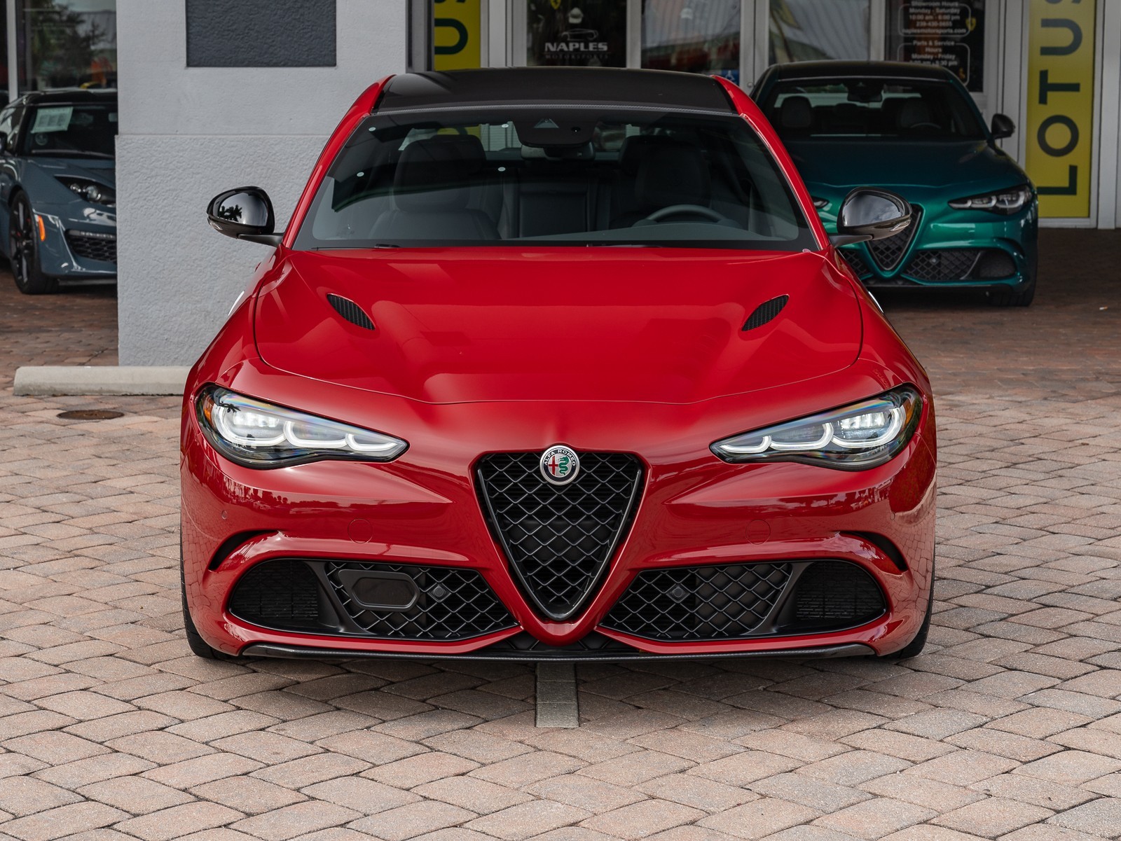 2024 Alfa Romeo Giulia Quadrifoglio photo 27