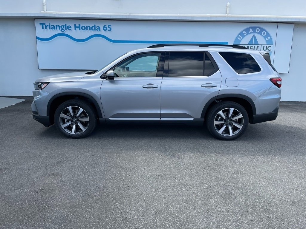 2025 Honda Pilot Touring photo 2