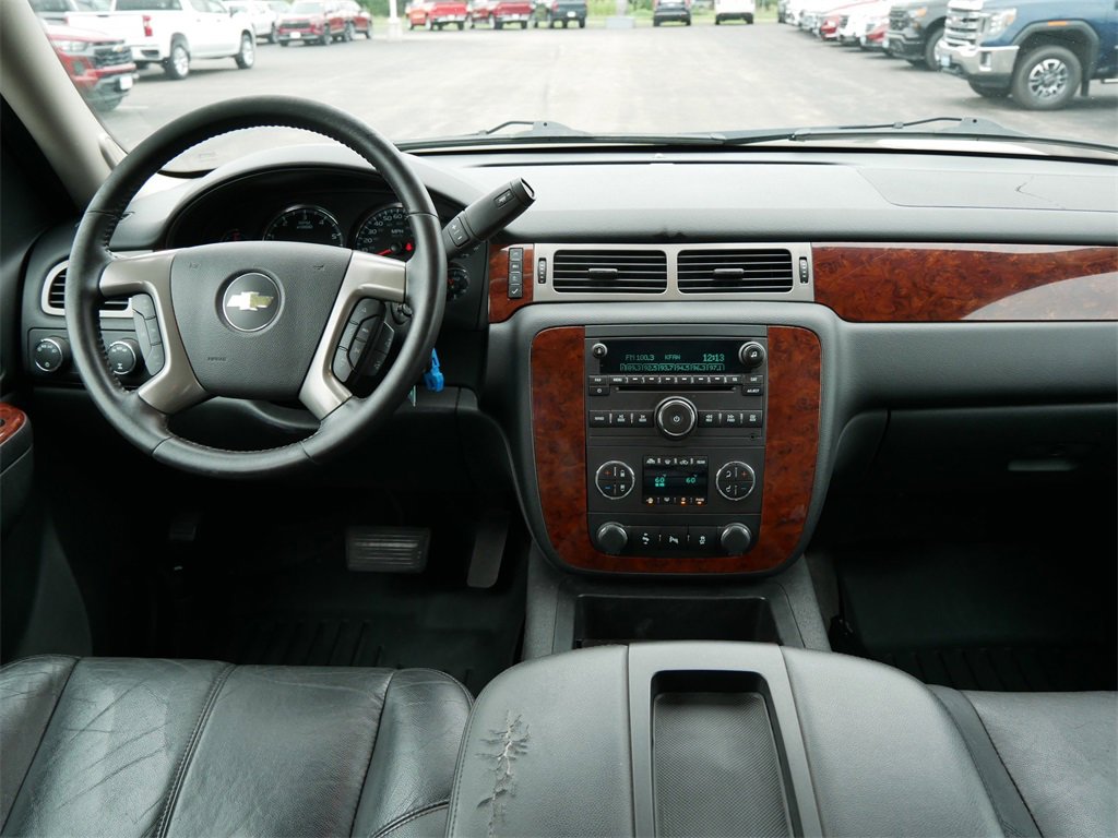 2013 Chevrolet Tahoe LT photo 14