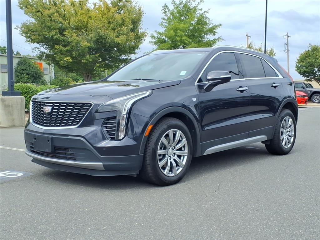 2022 Cadillac XT4 Premium Luxury