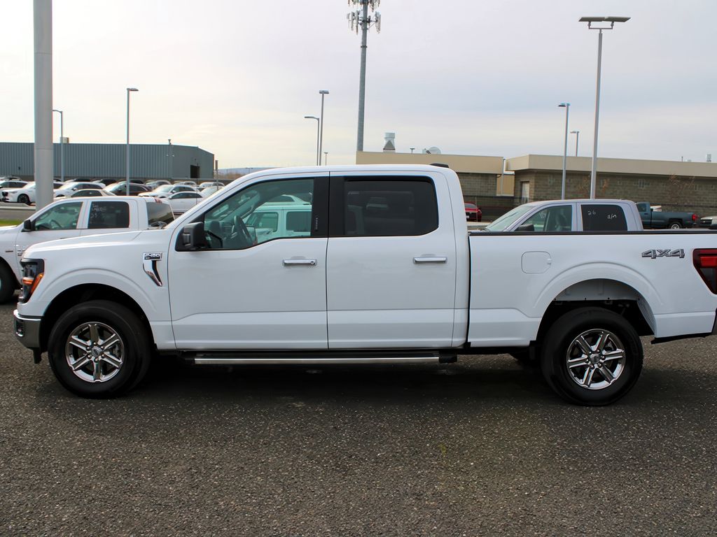 2024 Ford F-150 XLT photo 2