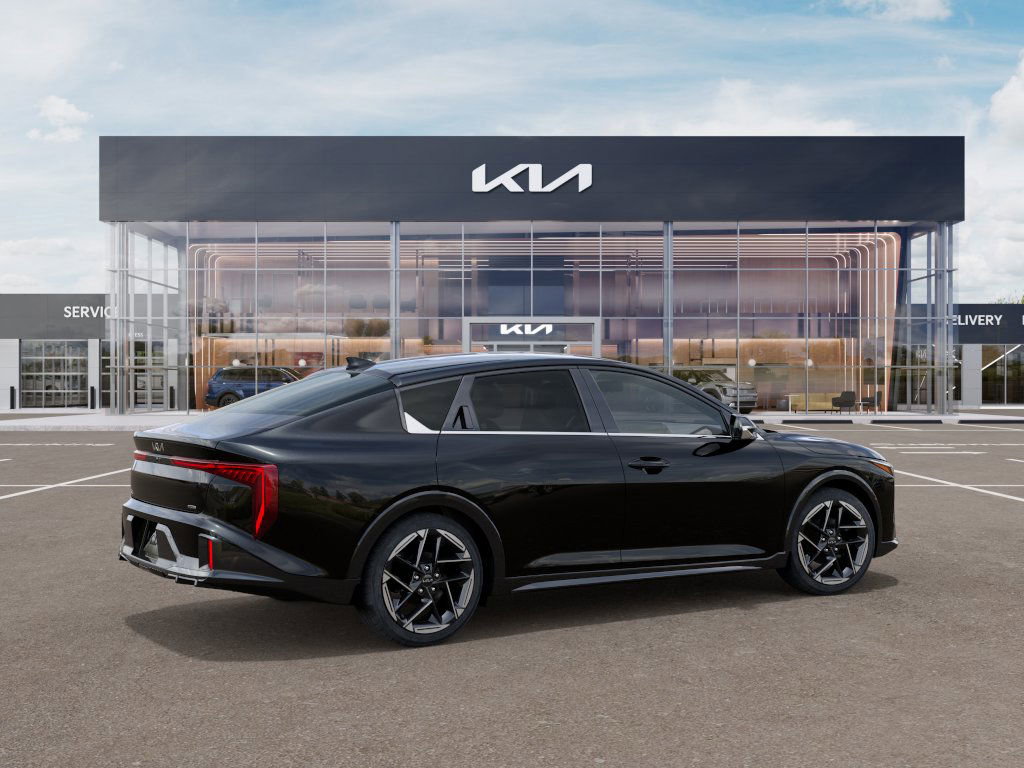 2025 Kia K4 GT-Line photo 5